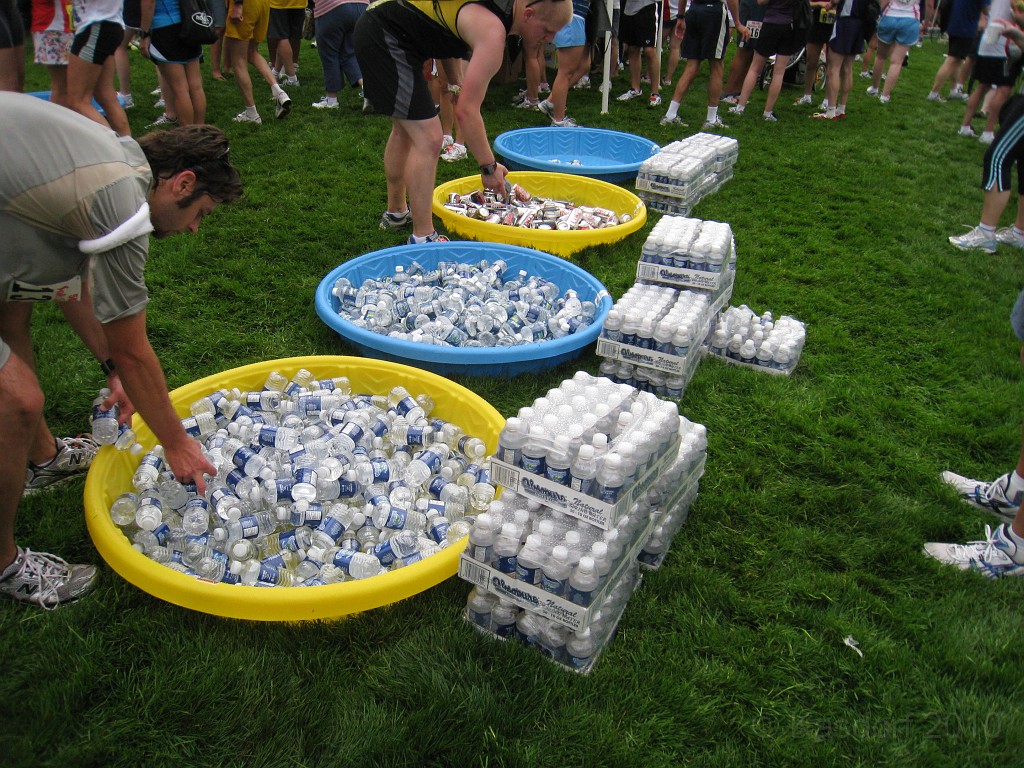 Solstice 10K 2010-06 0520.jpg - The 2010 running of the Northville Michigan Solstice 10K race. Six miles of heat, humidity and hills.
